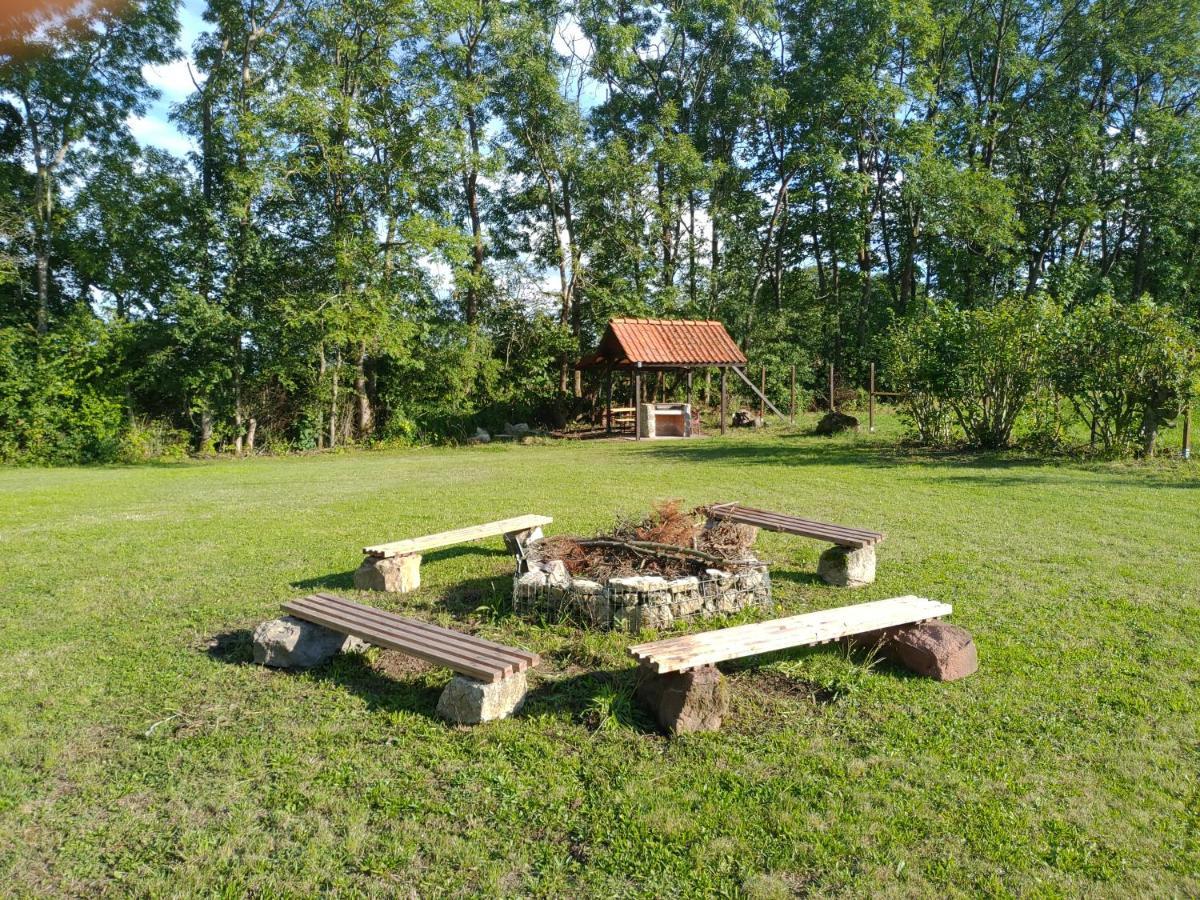 Haus Ringgau - Urlaub, Gemeinschaft Und Erlebnis Im Herzen Von Deutschland Herleshausen Ngoại thất bức ảnh